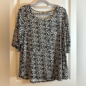 Apt 9 XXL Black & White polka dot top, EUC, plus size